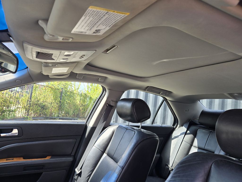 2008 Cadillac STS Image 12