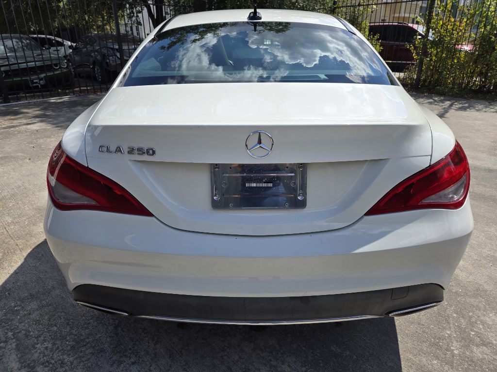 2017 Mercedes-Benz CLA-Class Image 6