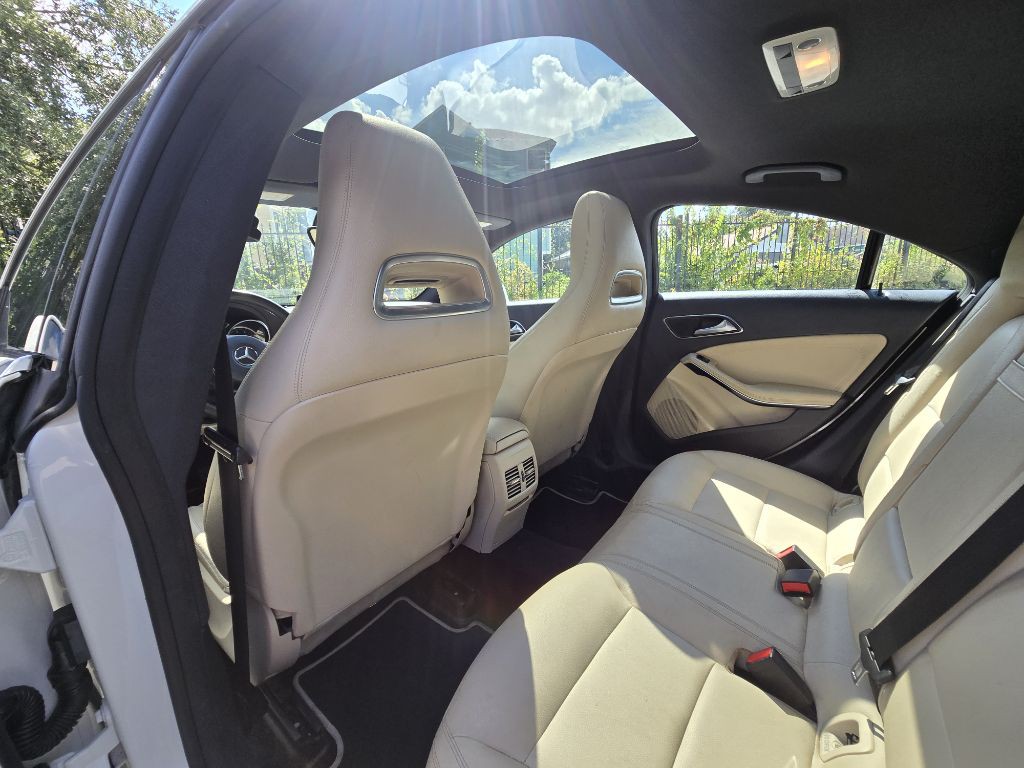 2017 Mercedes-Benz CLA-Class Image 13