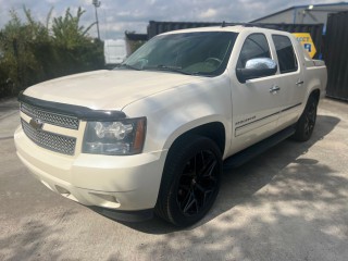 Image for 2011 Chevrolet Avalanche LTZ ID: 6916078