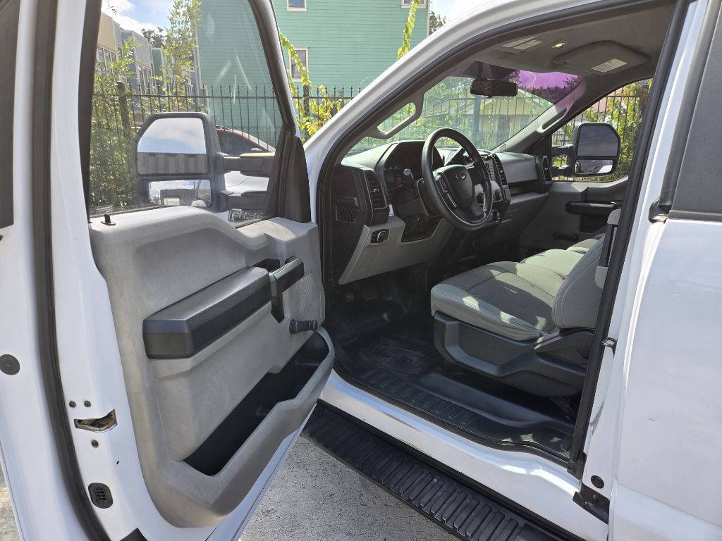 2015 Ford F-150 Image 10