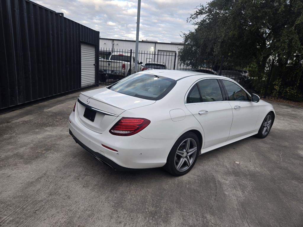 2017 Mercedes-Benz E-Class Image 6