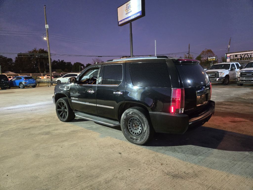 2007 Cadillac Escalade Image 7