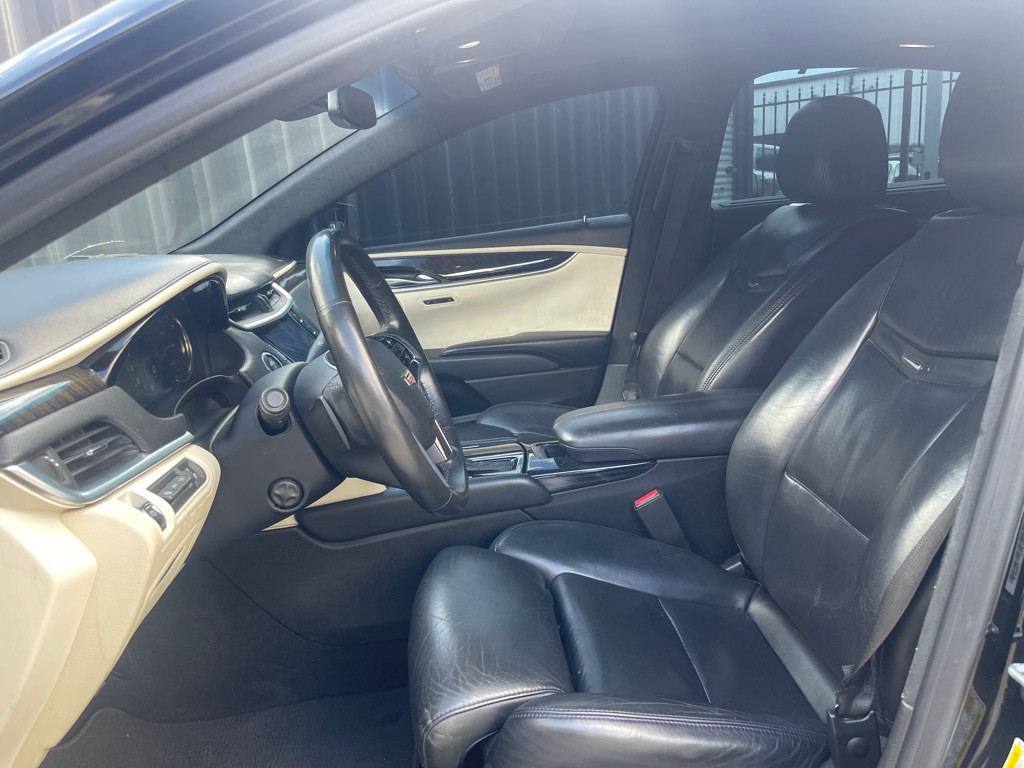 2016 Cadillac XTS Image 6