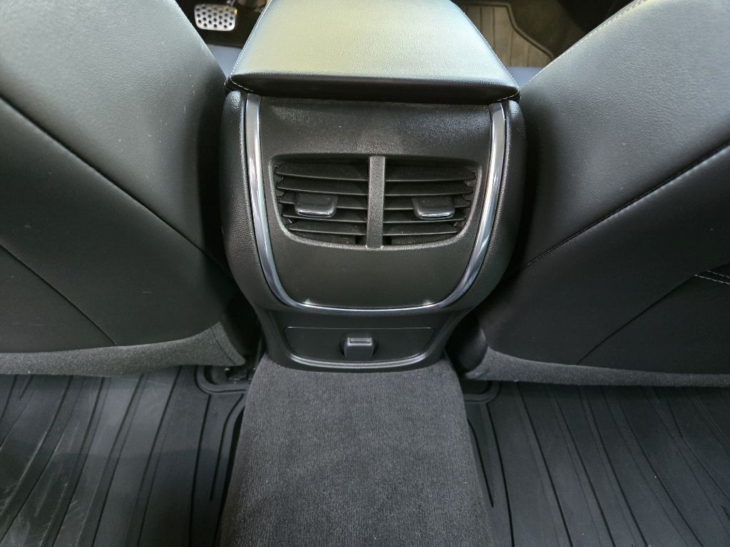 2017 Buick Lacrosse Image 15