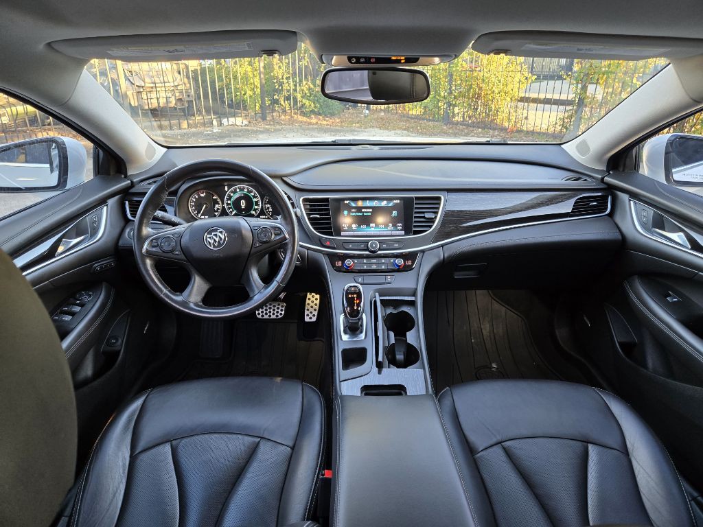 2017 Buick Lacrosse Image 16