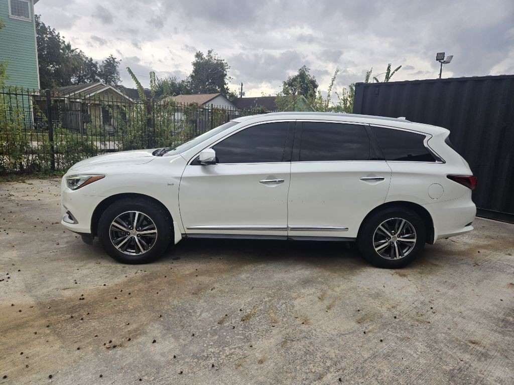 2016 INFINITI QX60 Image 3