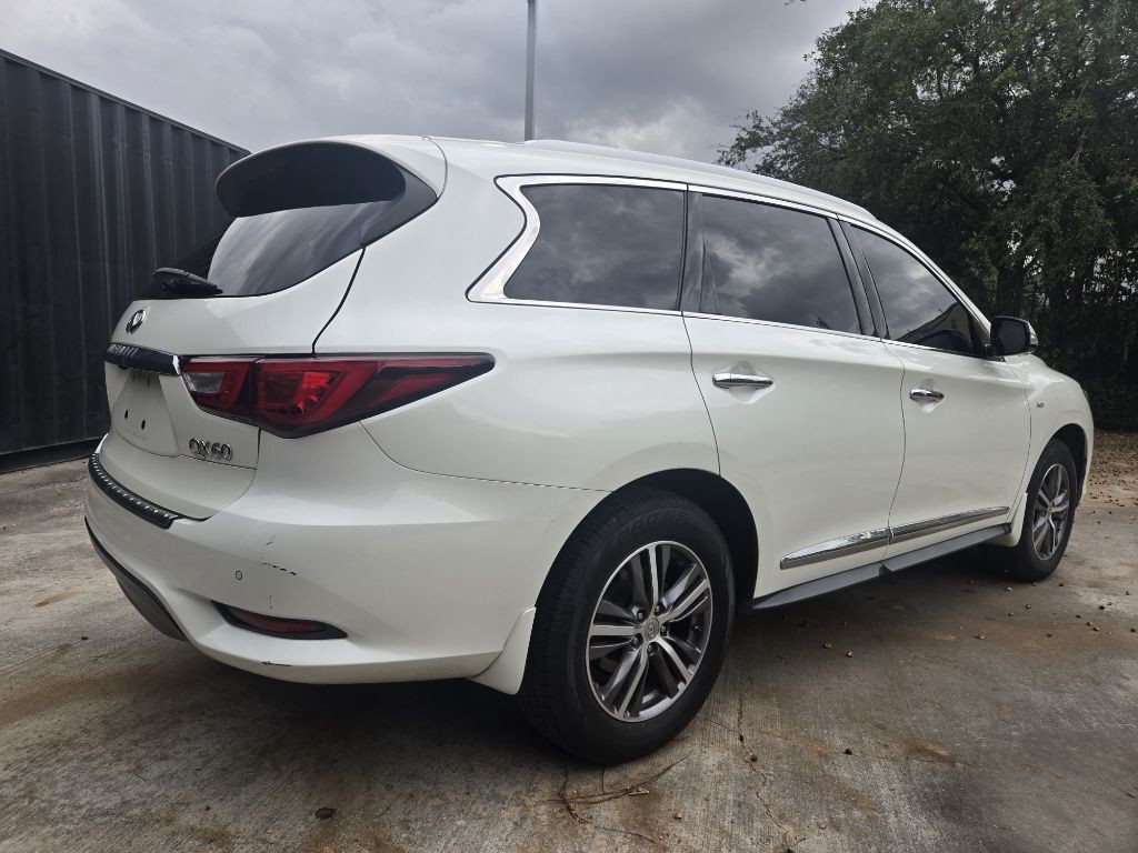 2016 INFINITI QX60 Image 7