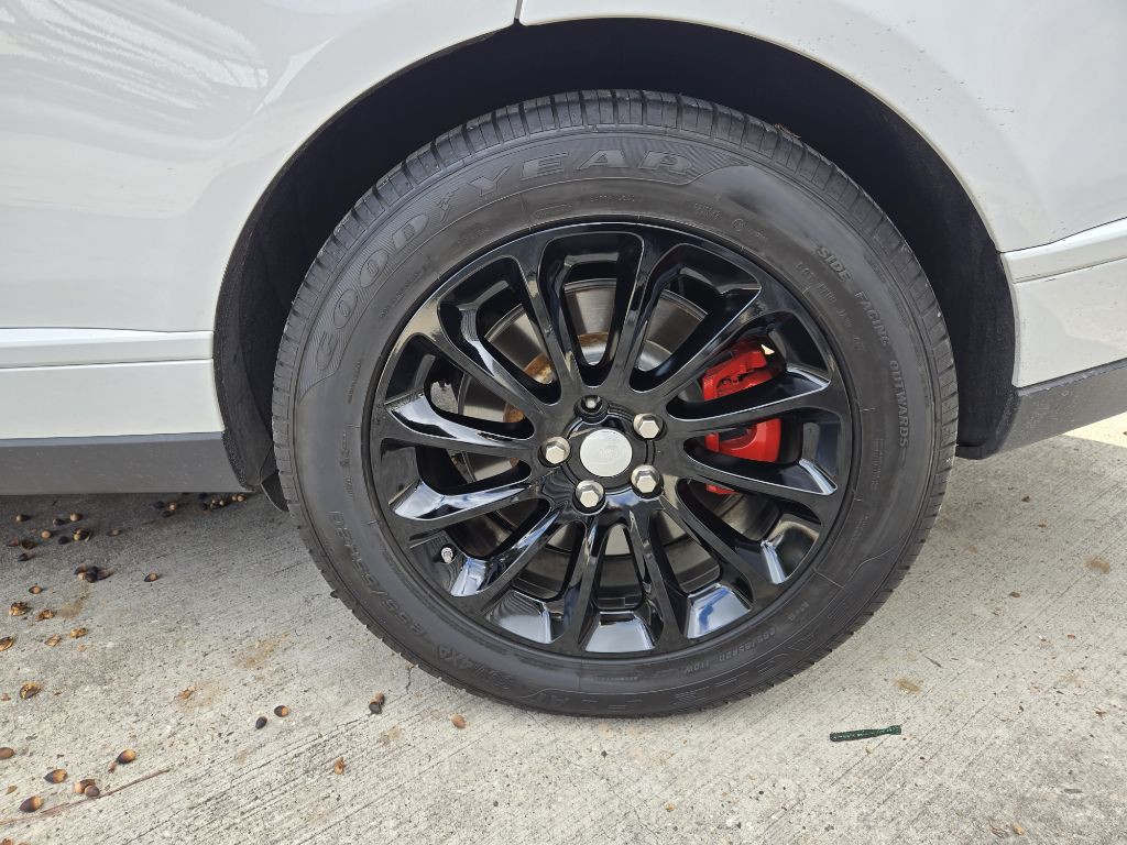 2018 Land Rover Range Rover Image 17