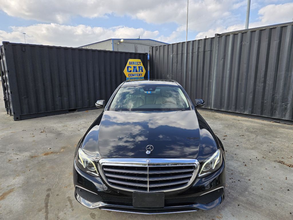 2017 Mercedes-Benz E-Class Image 3