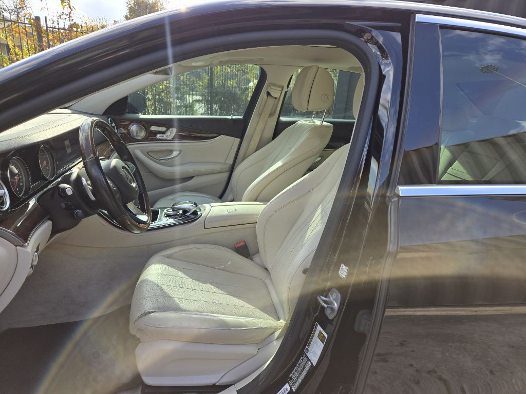 2017 Mercedes-Benz E-Class Image 6