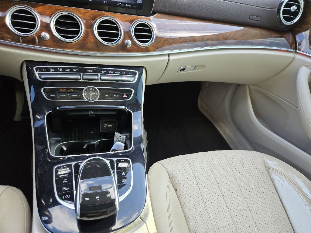 2017 Mercedes-Benz E-Class Image 11