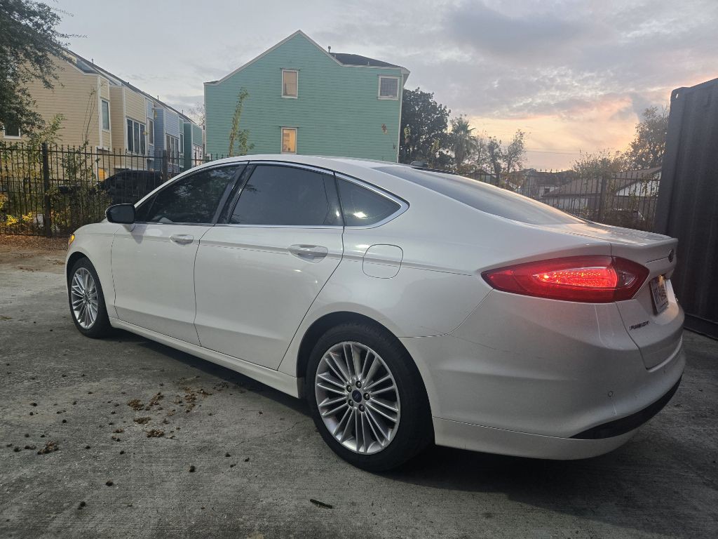 2015 Ford Fusion Image 9