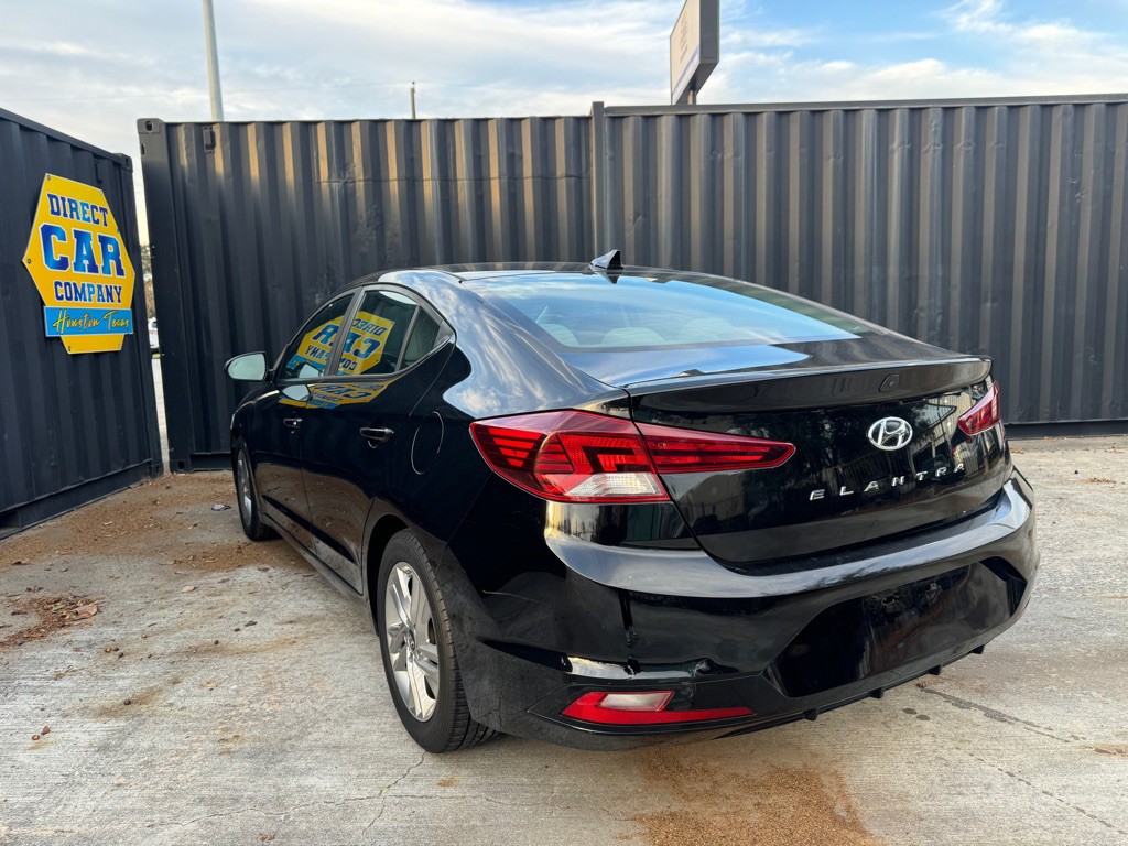 2019 Hyundai Elantra Image 7