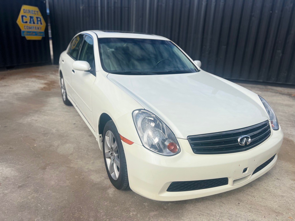 2005 INFINITI G35 Image 3