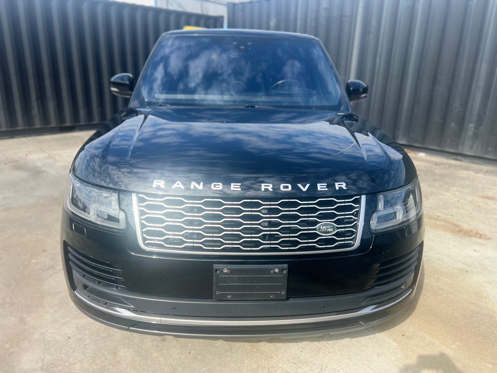 2018 Land Rover Range Rover Image 2