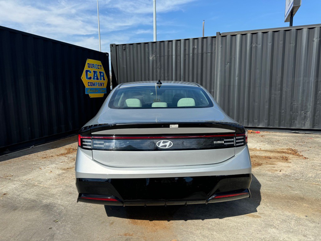 2025 Hyundai Sonata Image 5