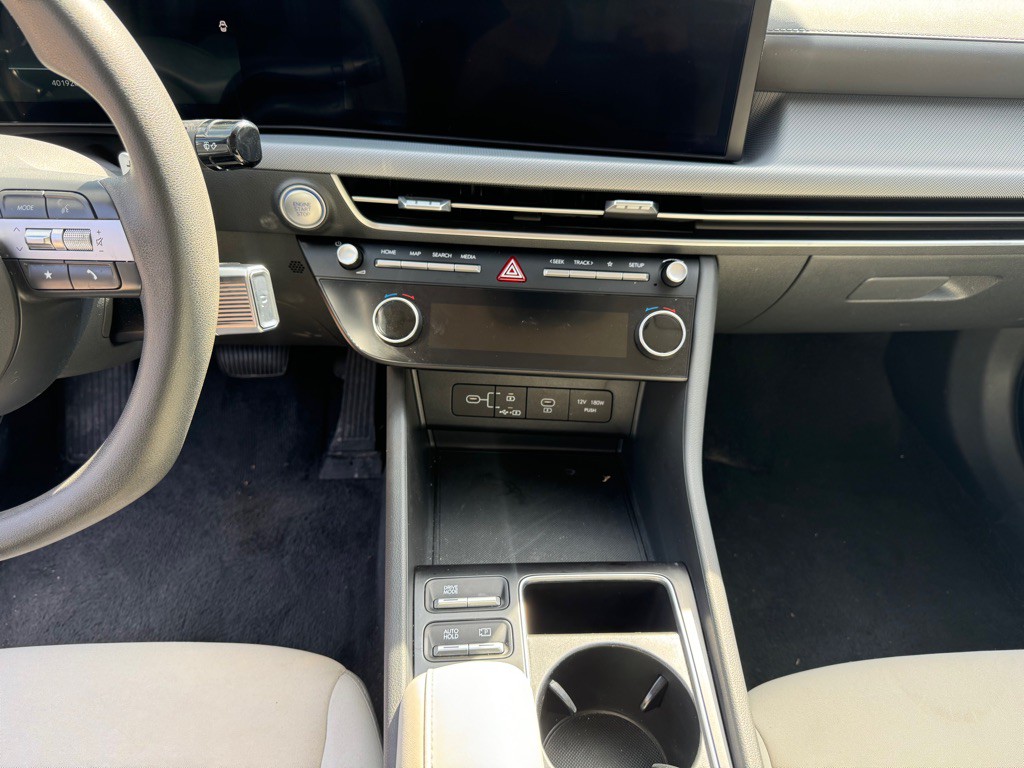 2025 Hyundai Sonata Image 12