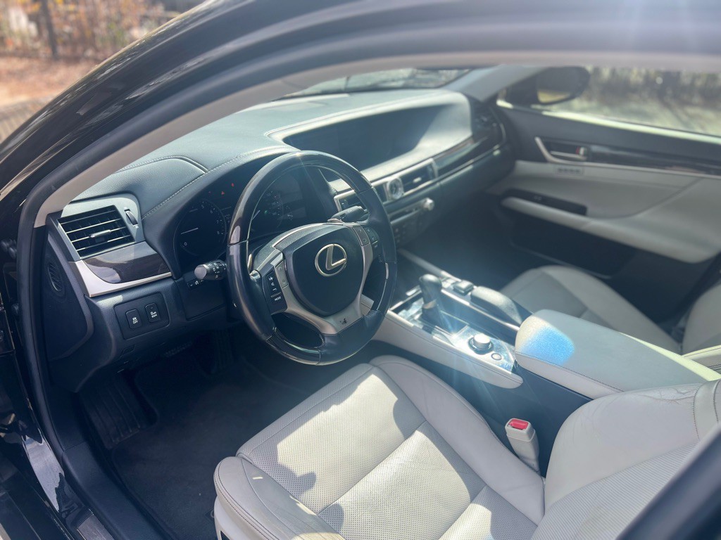 2013 Lexus GS Image 9