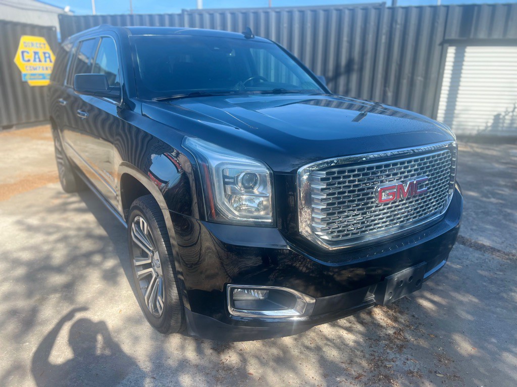 2017 GMC Yukon Image 3