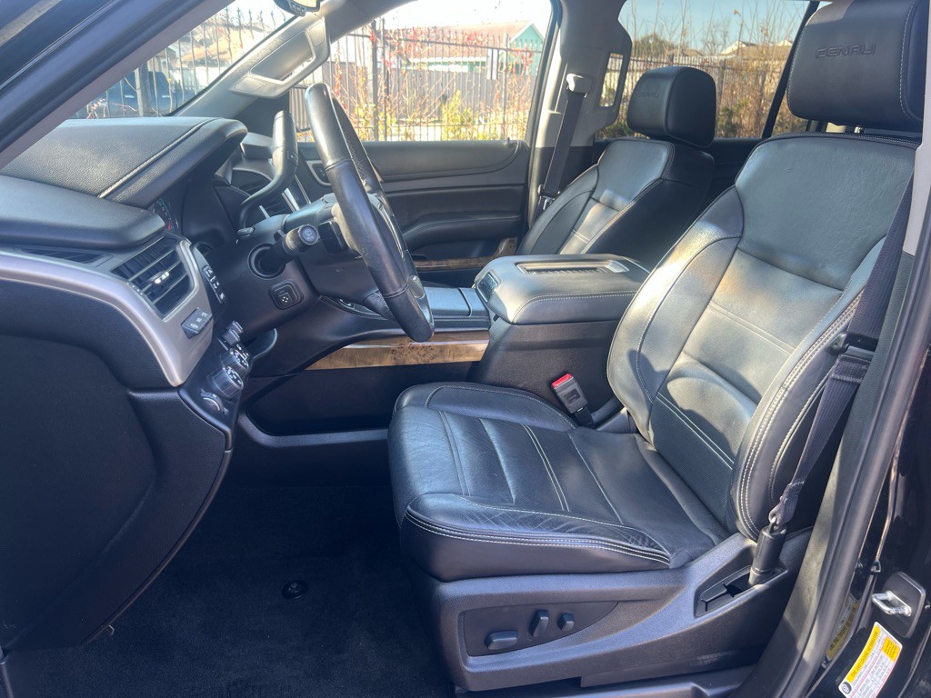 2017 GMC Yukon Image 11