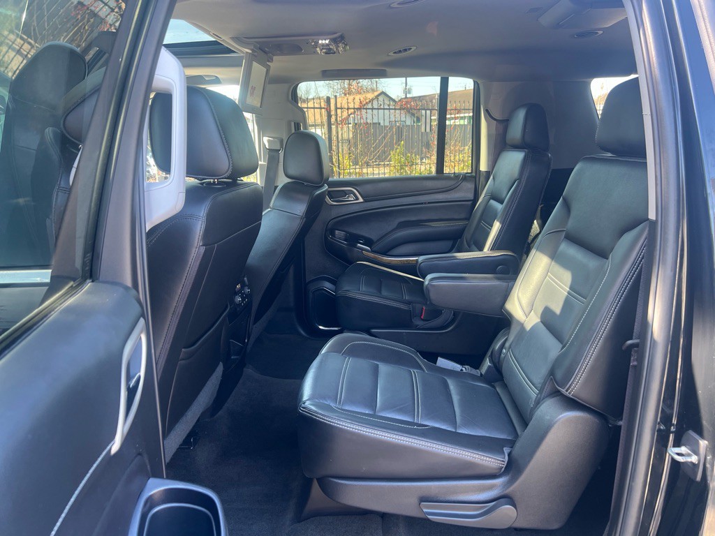 2017 GMC Yukon Image 16