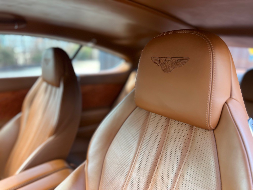 2012 Bentley Continental Image 16