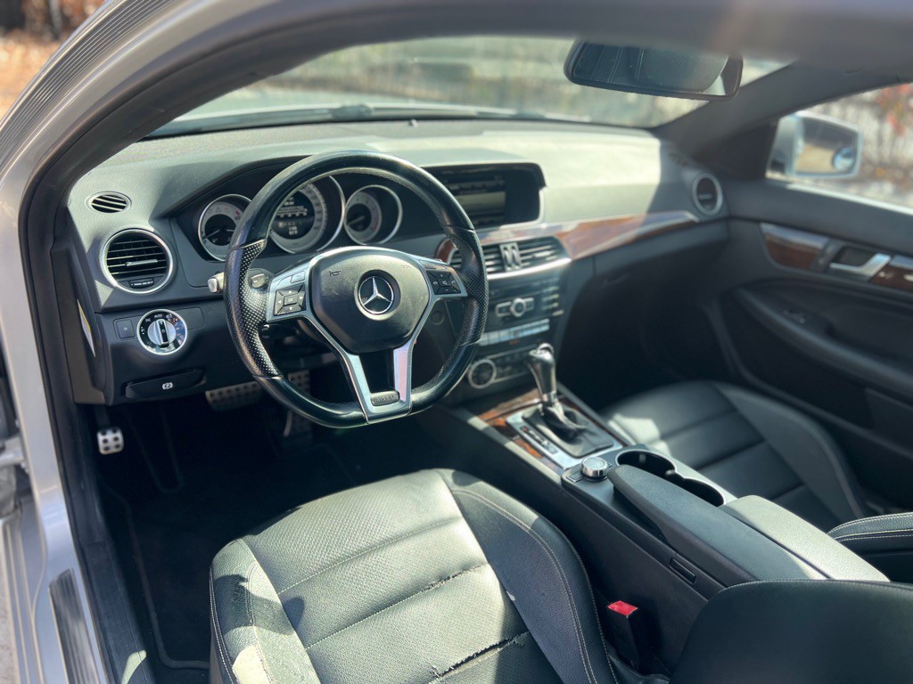 2014 Mercedes-Benz C-Class Image 9