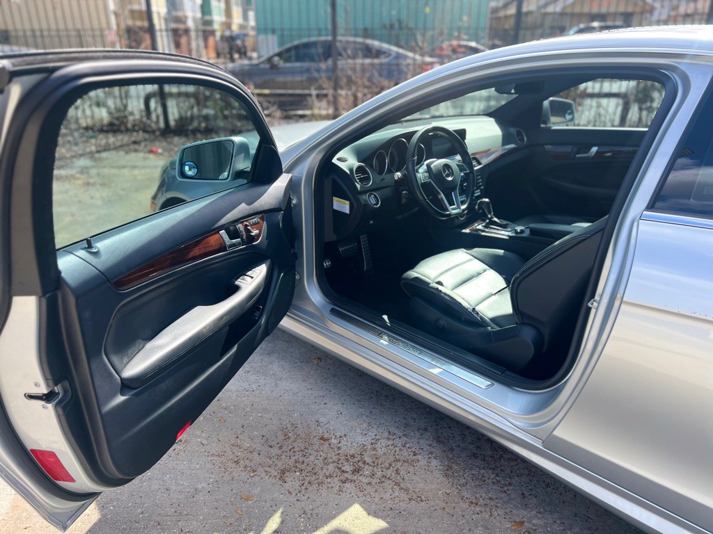 2014 Mercedes-Benz C-Class Image 10