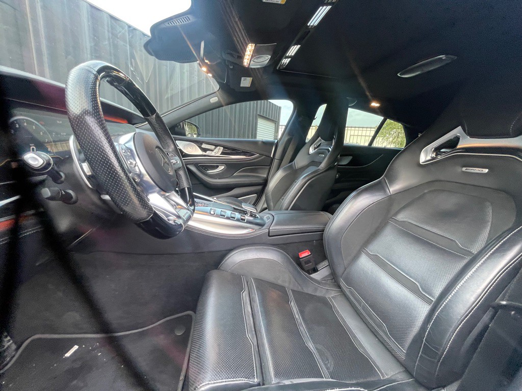 2019 Mercedes-Benz AMG GT Image 4