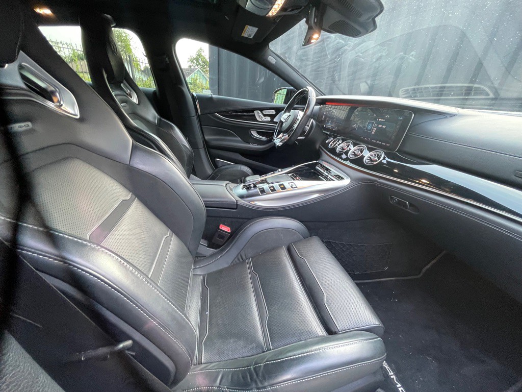 2019 Mercedes-Benz AMG GT Image 6