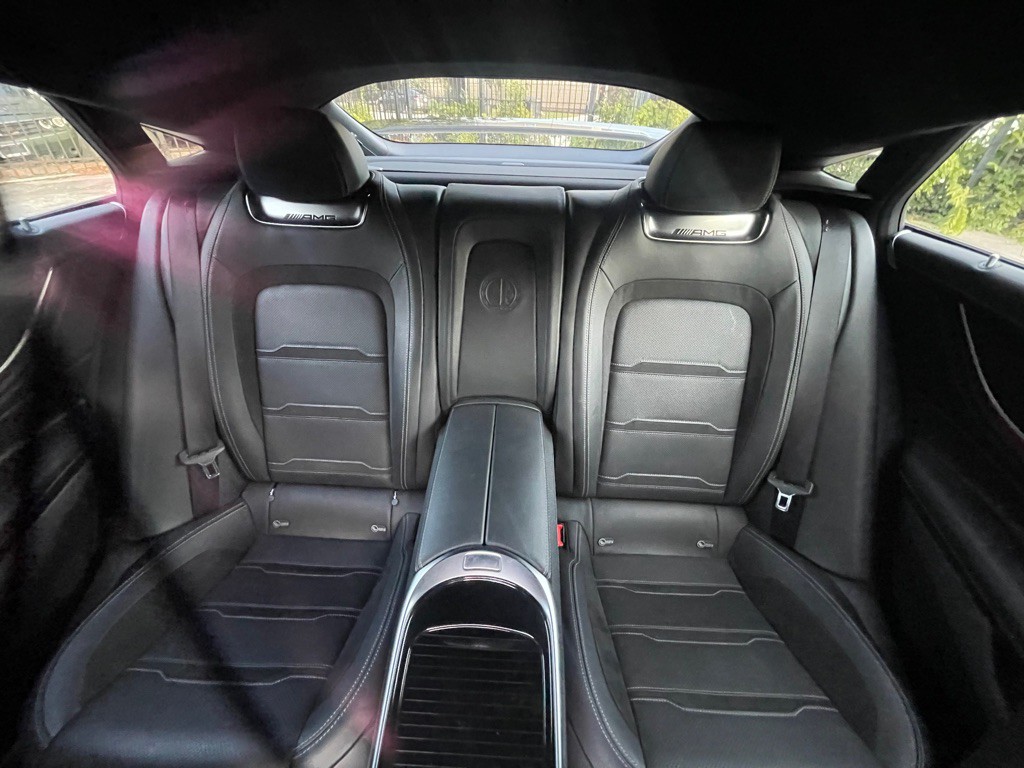 2019 Mercedes-Benz AMG GT Image 9