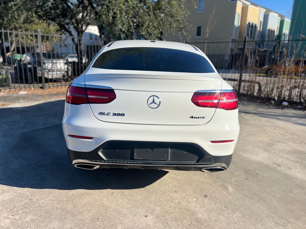 2019 Mercedes-Benz GLC-Class Image 7