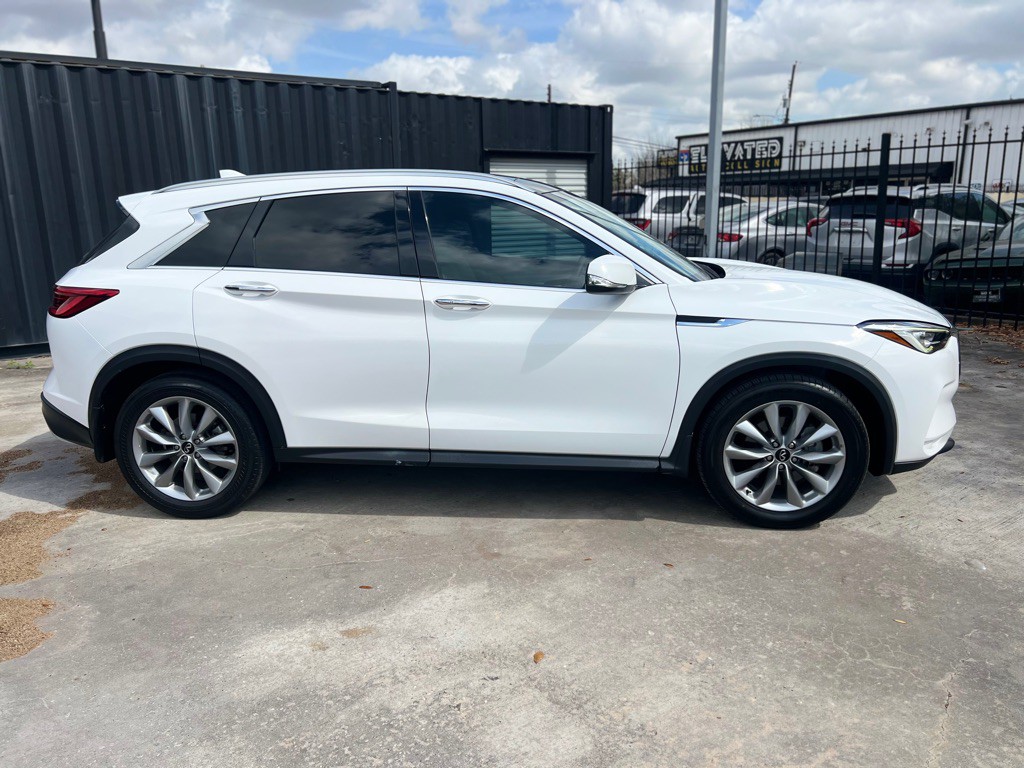 2021 INFINITI QX50 Image 4