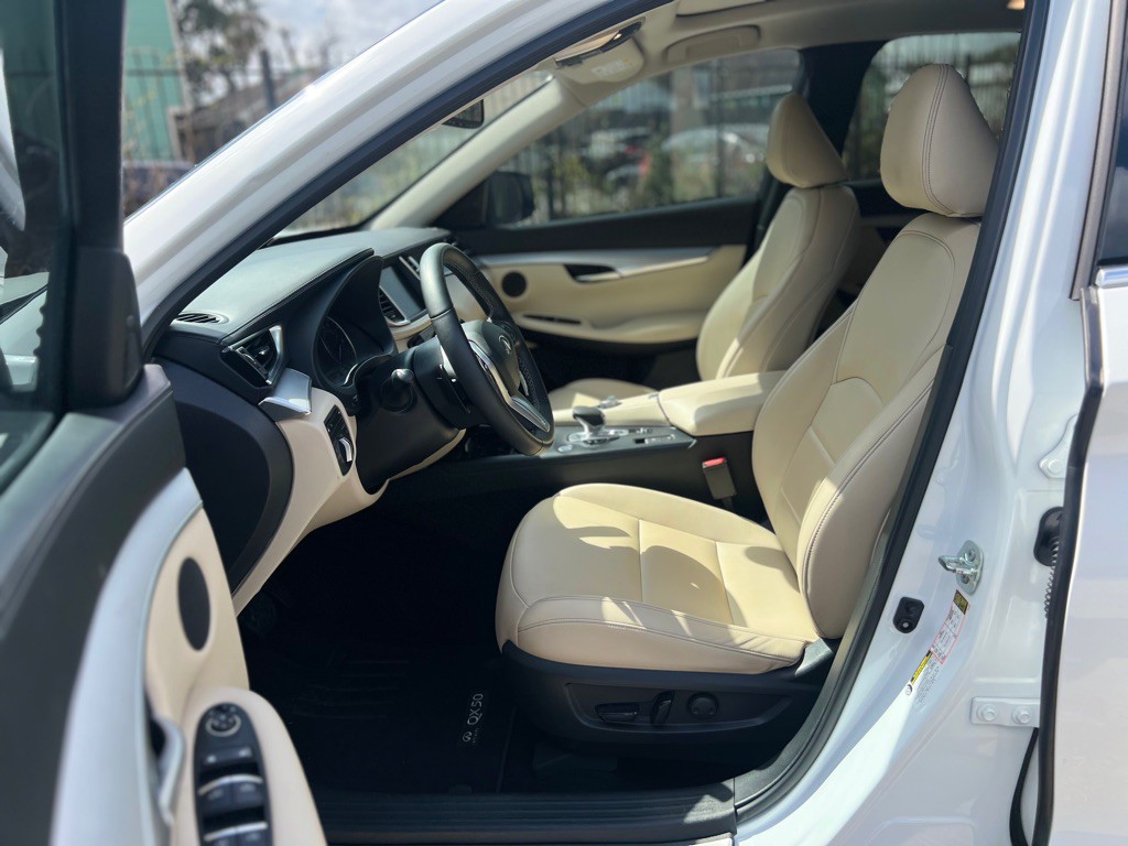 2021 INFINITI QX50 Image 11