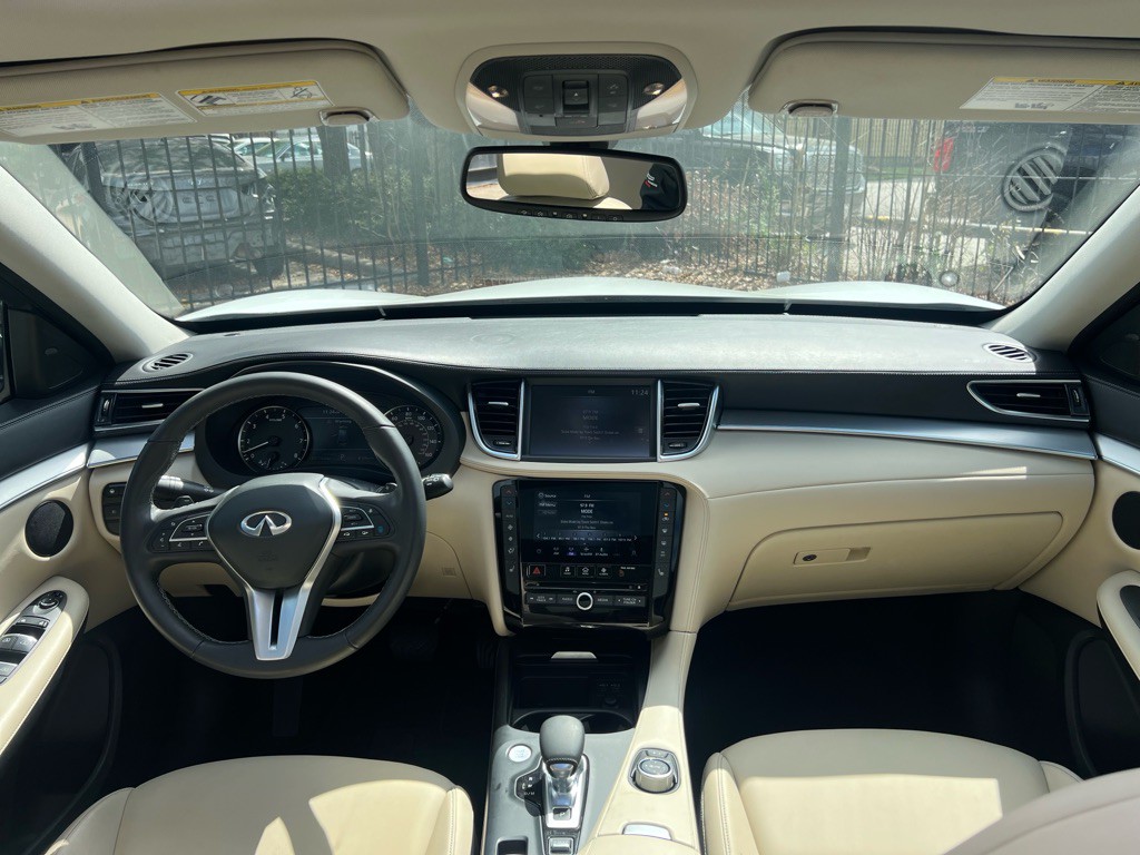 2021 INFINITI QX50 Image 17