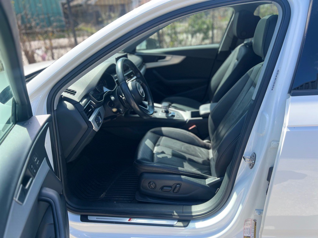 2018 Audi A4 Image 11