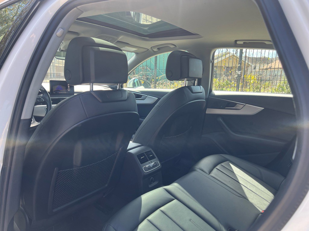 2018 Audi A4 Image 14