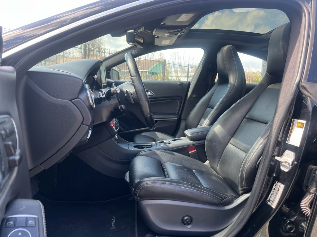 2016 Mercedes-Benz CLA-Class Image 12