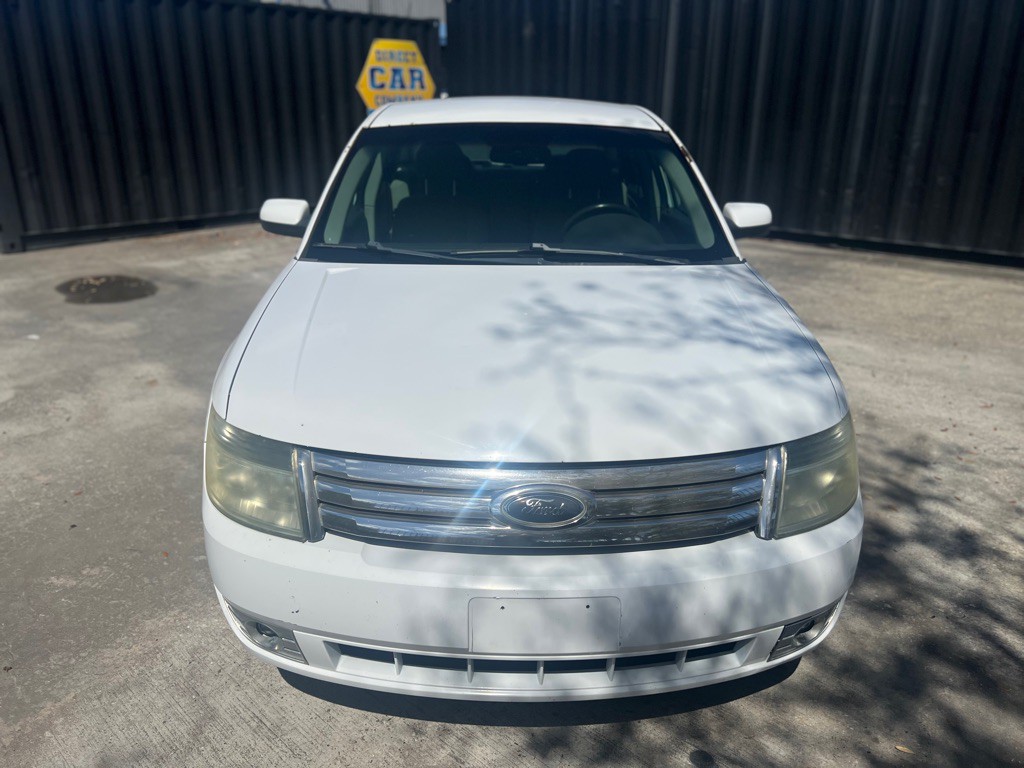 2008 Ford Taurus Image 2