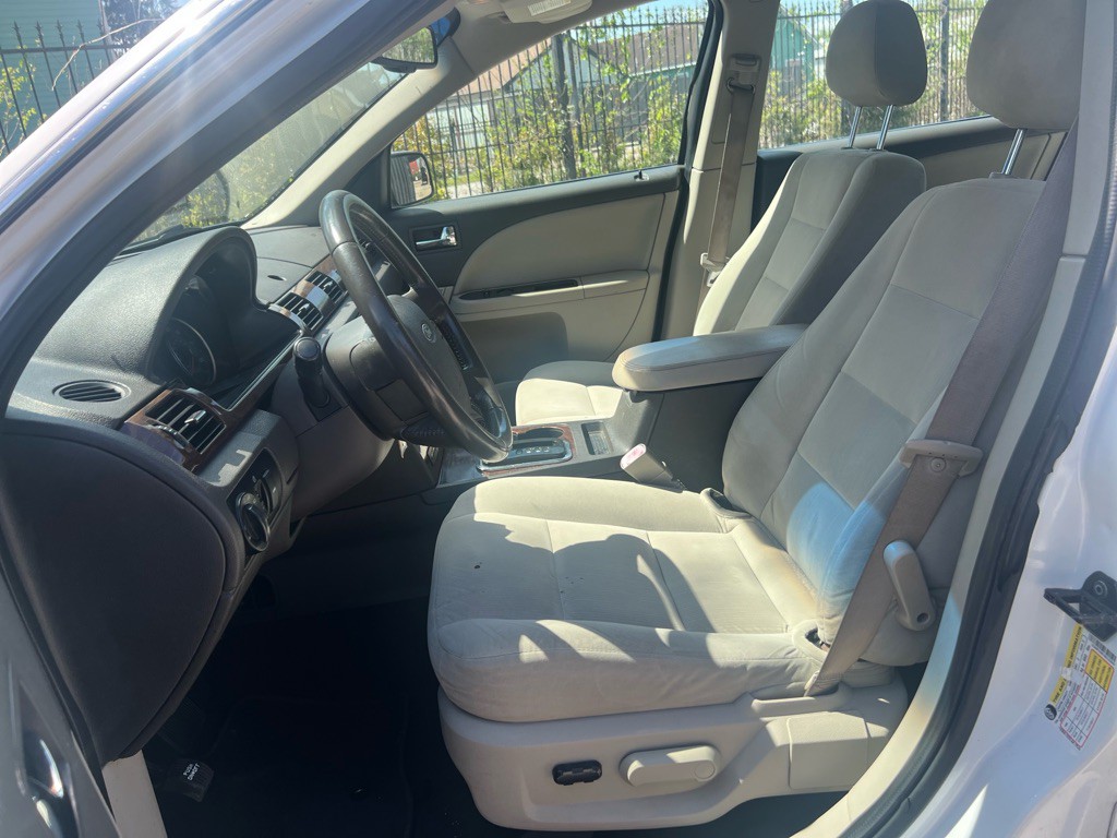 2008 Ford Taurus Image 11