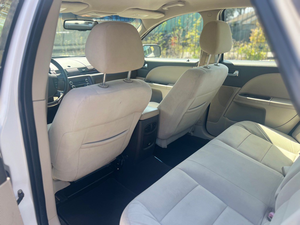 2008 Ford Taurus Image 12