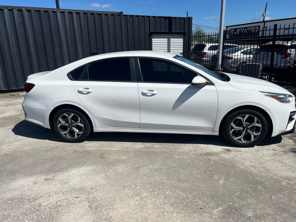 2019 Kia Forte Image 4