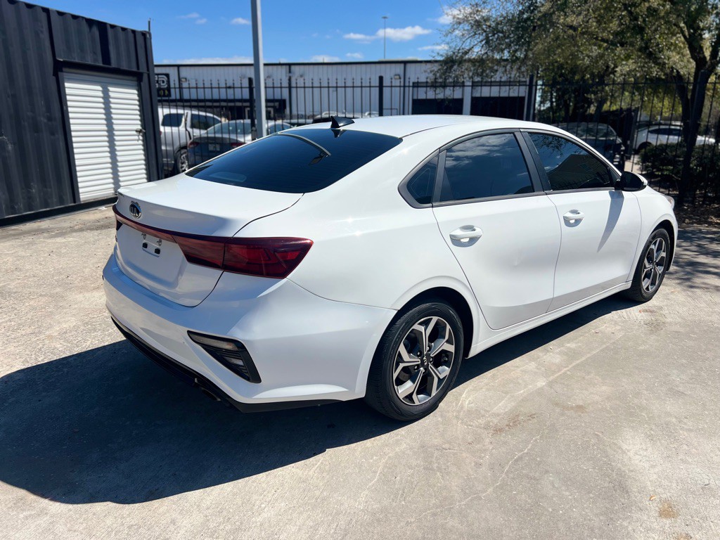 2019 Kia Forte Image 5