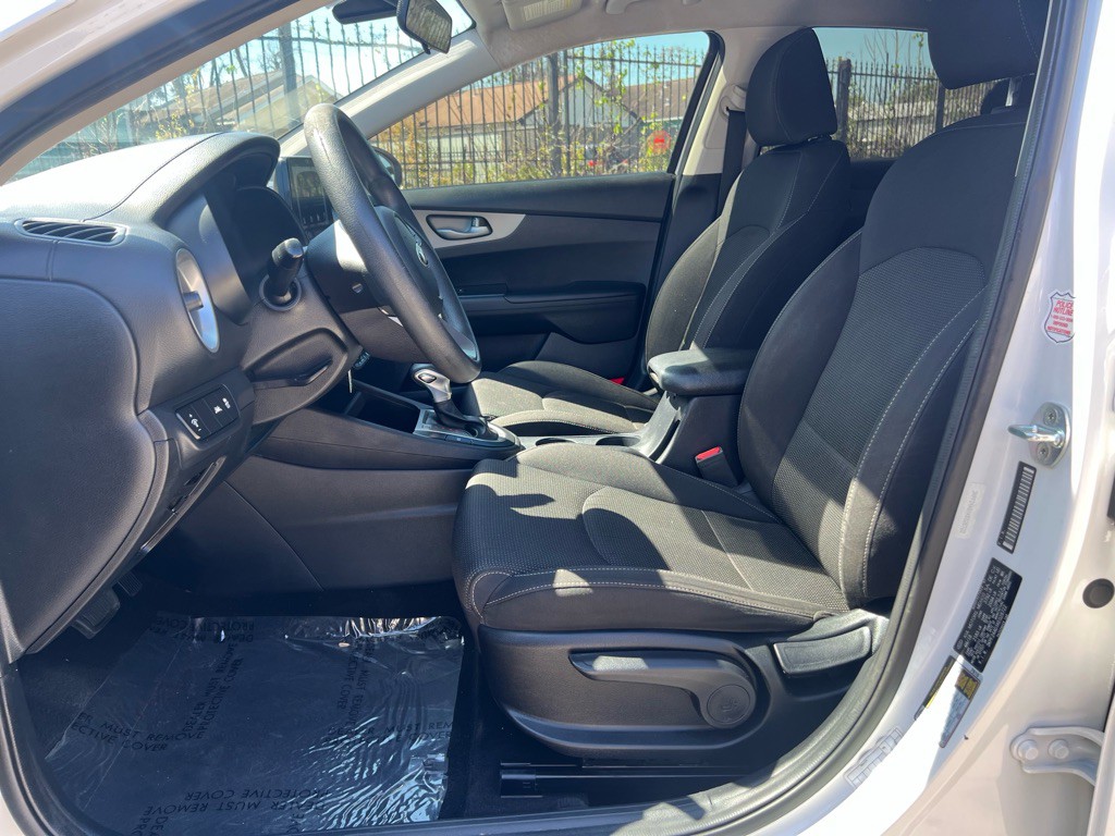 2019 Kia Forte Image 11