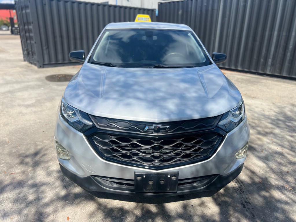 2018 Chevrolet Equinox Image 2