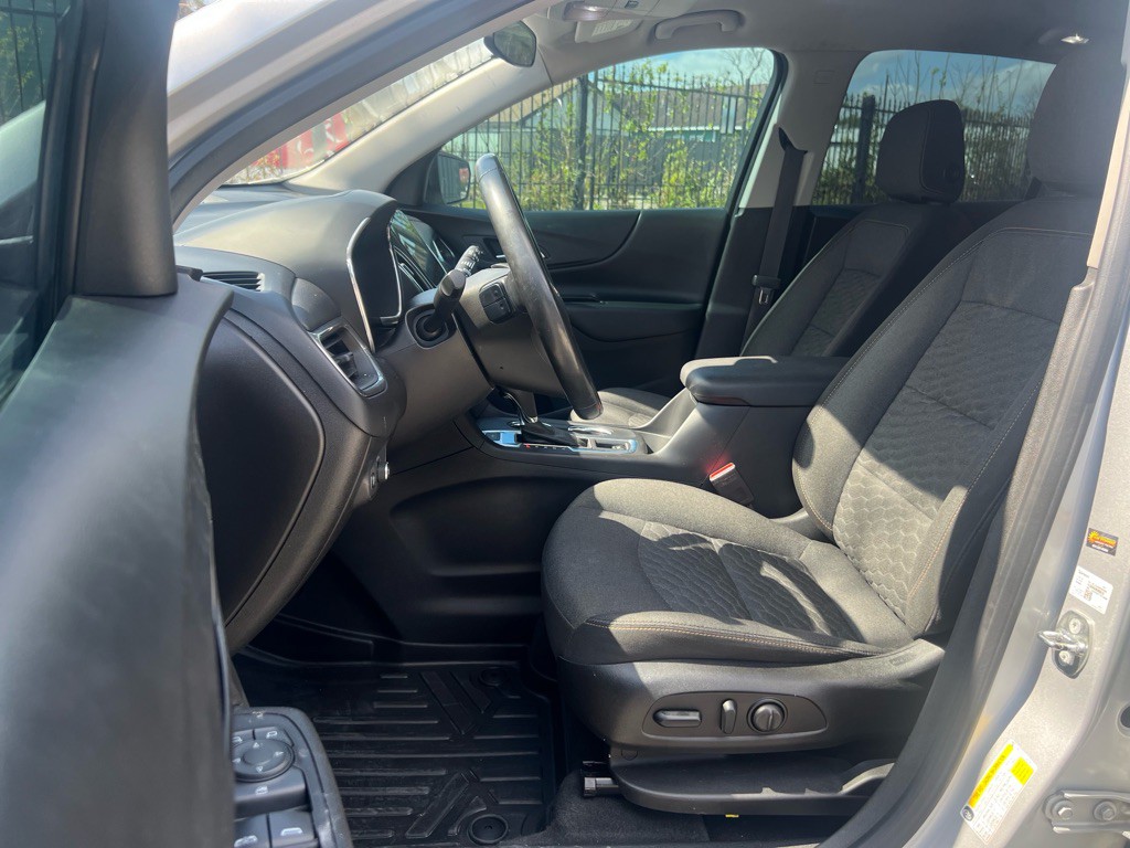 2018 Chevrolet Equinox Image 12