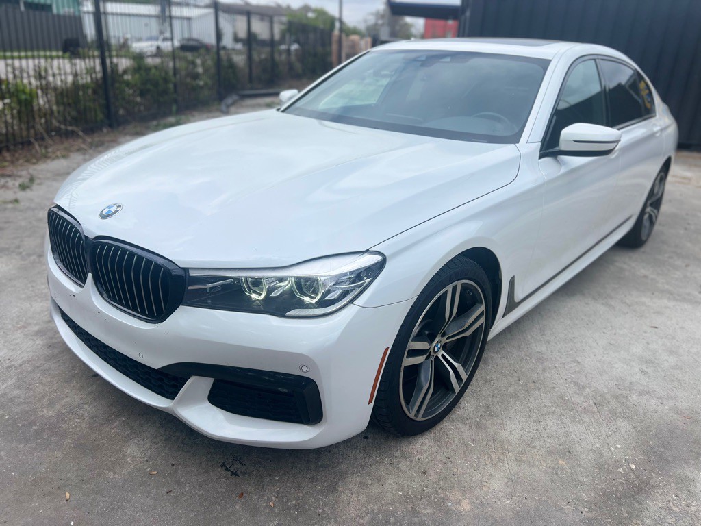 2019 BMW 7 Series Image 1