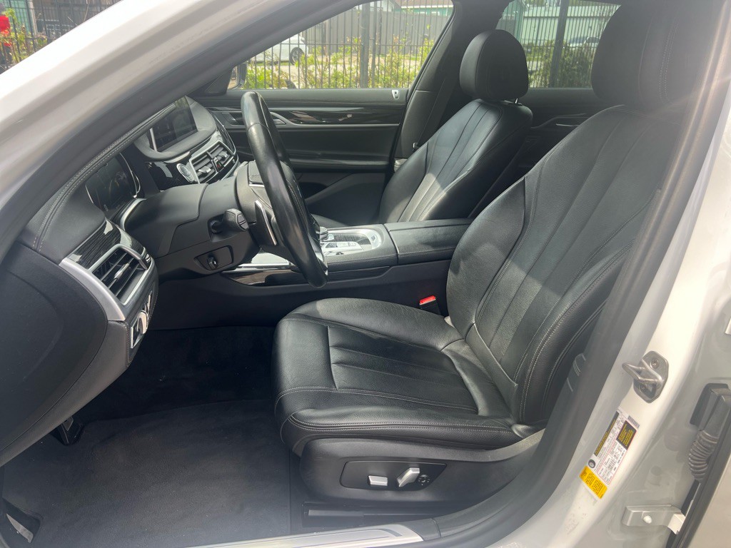 2019 BMW 7 Series Image 11