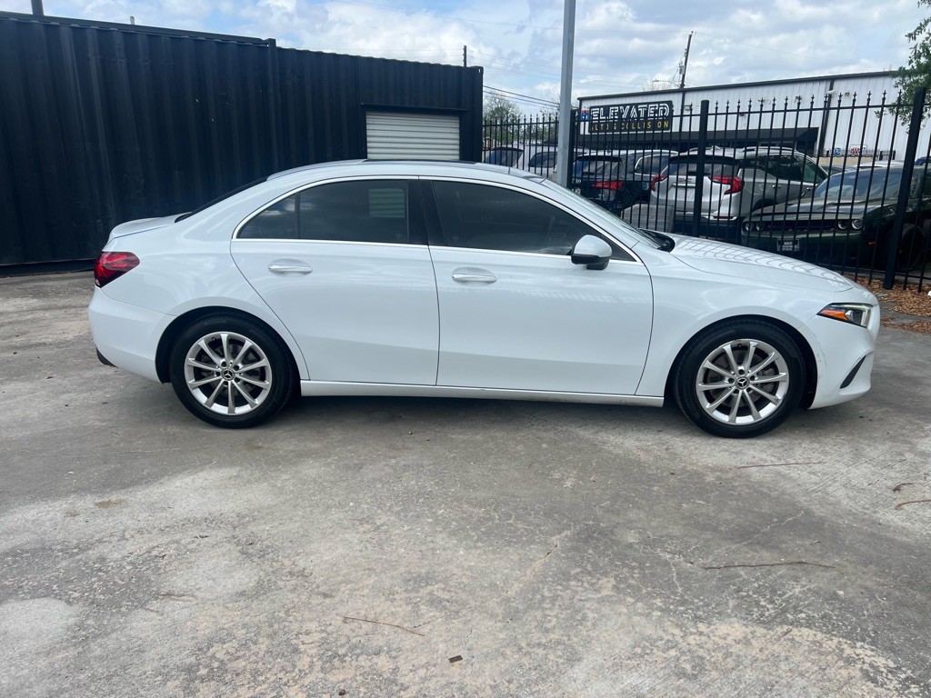 2020 Mercedes-Benz A Image 4